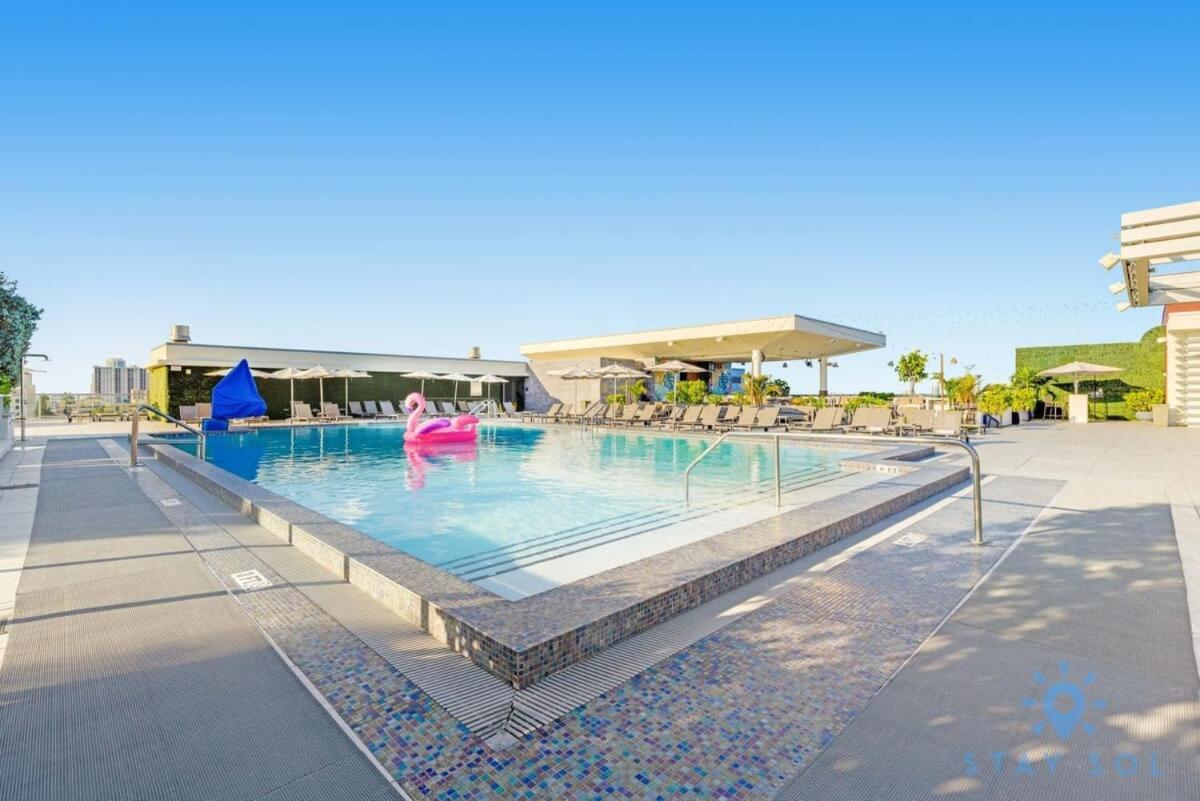 Hollywood Beach Broad - Walk - Gym - Amazing Pool Bagian luar foto
